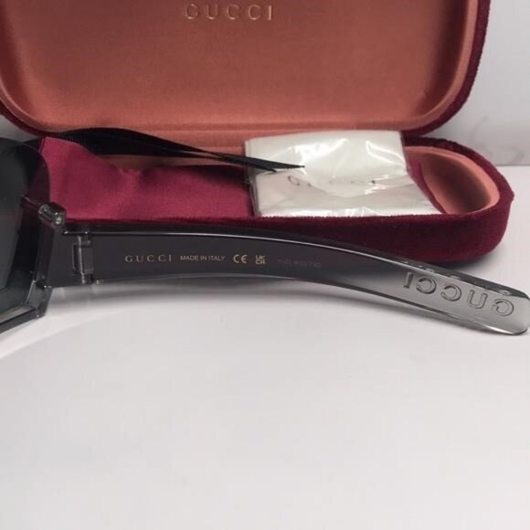 Authentic Gucci GG1637S 002 Silver Mirror Sunglasses – New - Picture 5 of 10